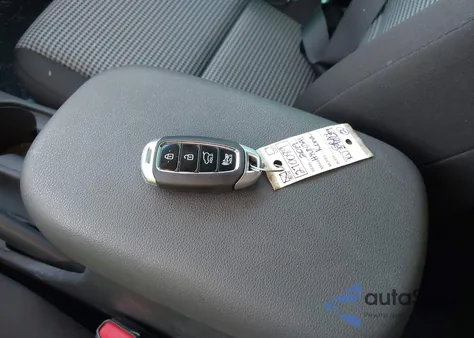 2019 Hyundai Kona Sel z USA, uszkodzony, nr VIN KM8K2CAA2KU370689